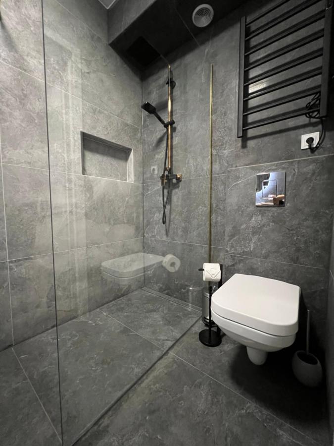 Coco City Center Apartment Kielce Bagian luar foto