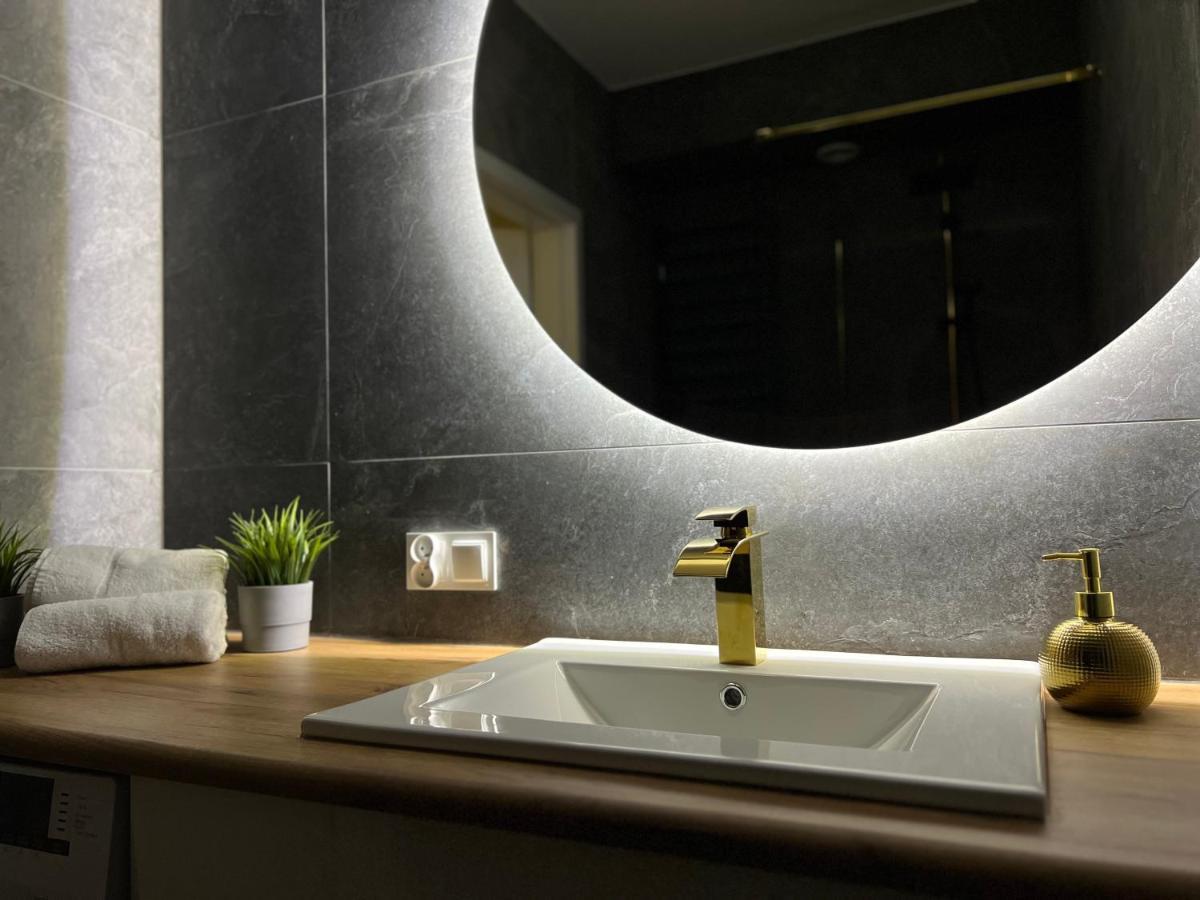 Coco City Center Apartment Kielce Bagian luar foto